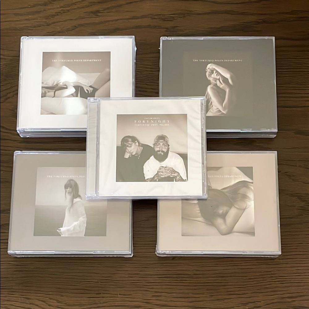 NWT Deluxe Taylor Swift TTPD Collector CD Collection